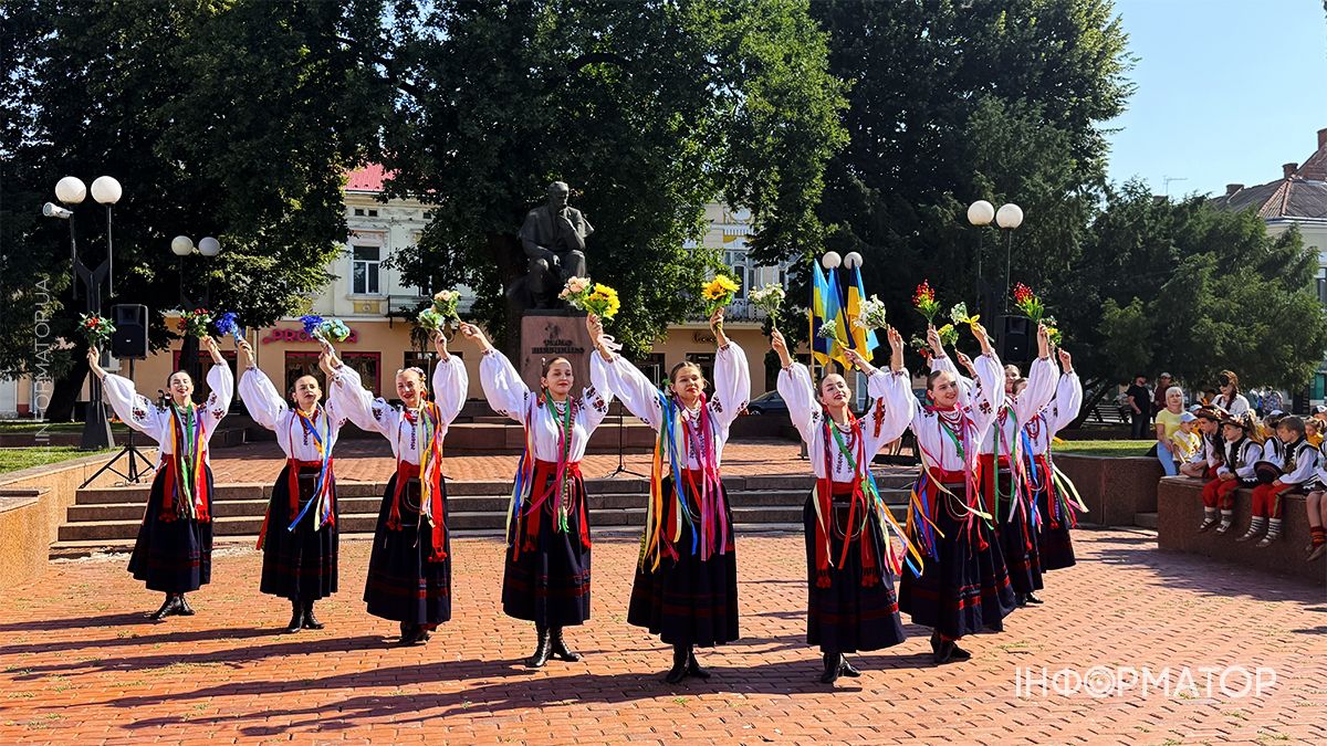 У Коломиї пройшли урочистості до тридцятої річниці Дня Конституції України 12