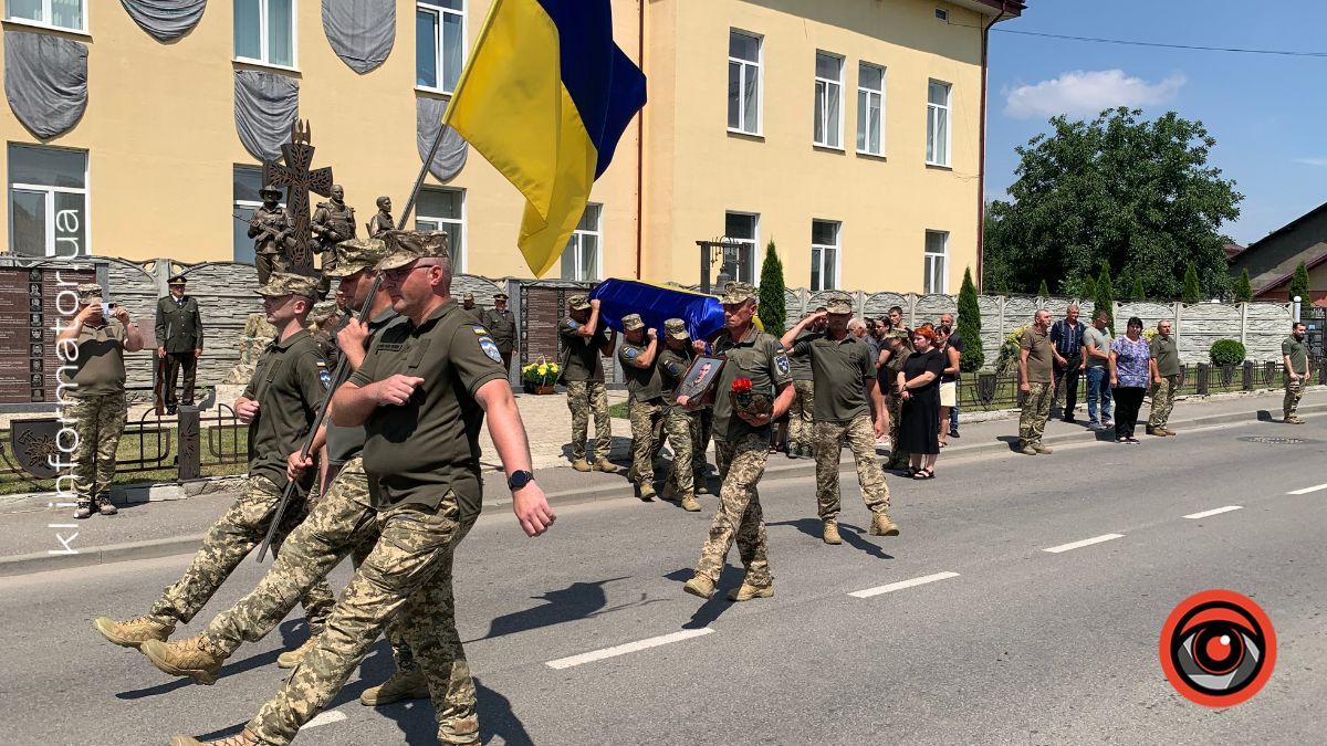 На щиті до Коломиї повернувся захисник із Княждвора Дмитро Гаврищук 7
