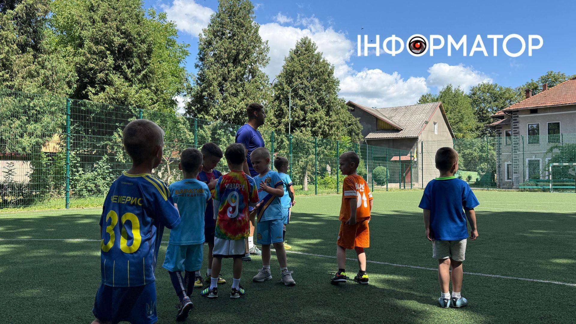 Перші кроки у спорті: у Коломиї відкрили футбольну секцію Varatyk Kinder для найменших 8