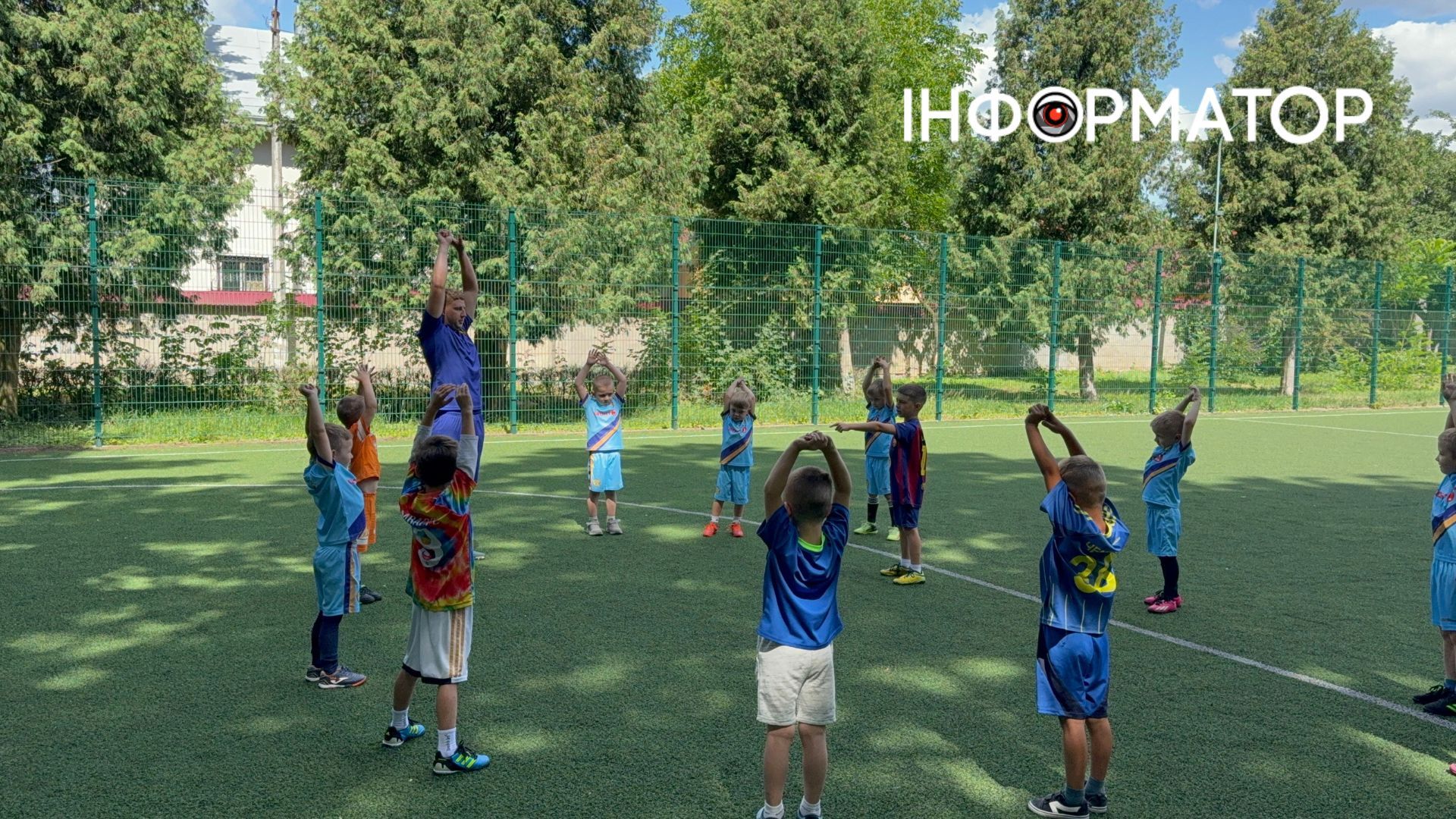 Перші кроки у спорті: у Коломиї відкрили футбольну секцію Varatyk Kinder для найменших 11