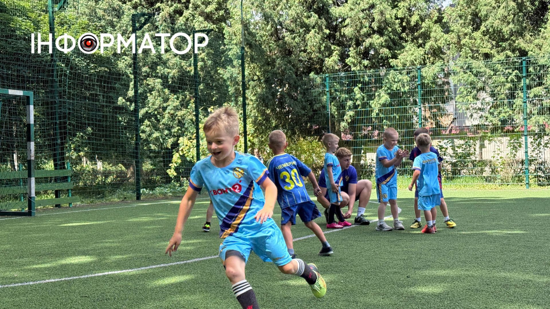 Перші кроки у спорті: у Коломиї відкрили футбольну секцію Varatyk Kinder для найменших 19
