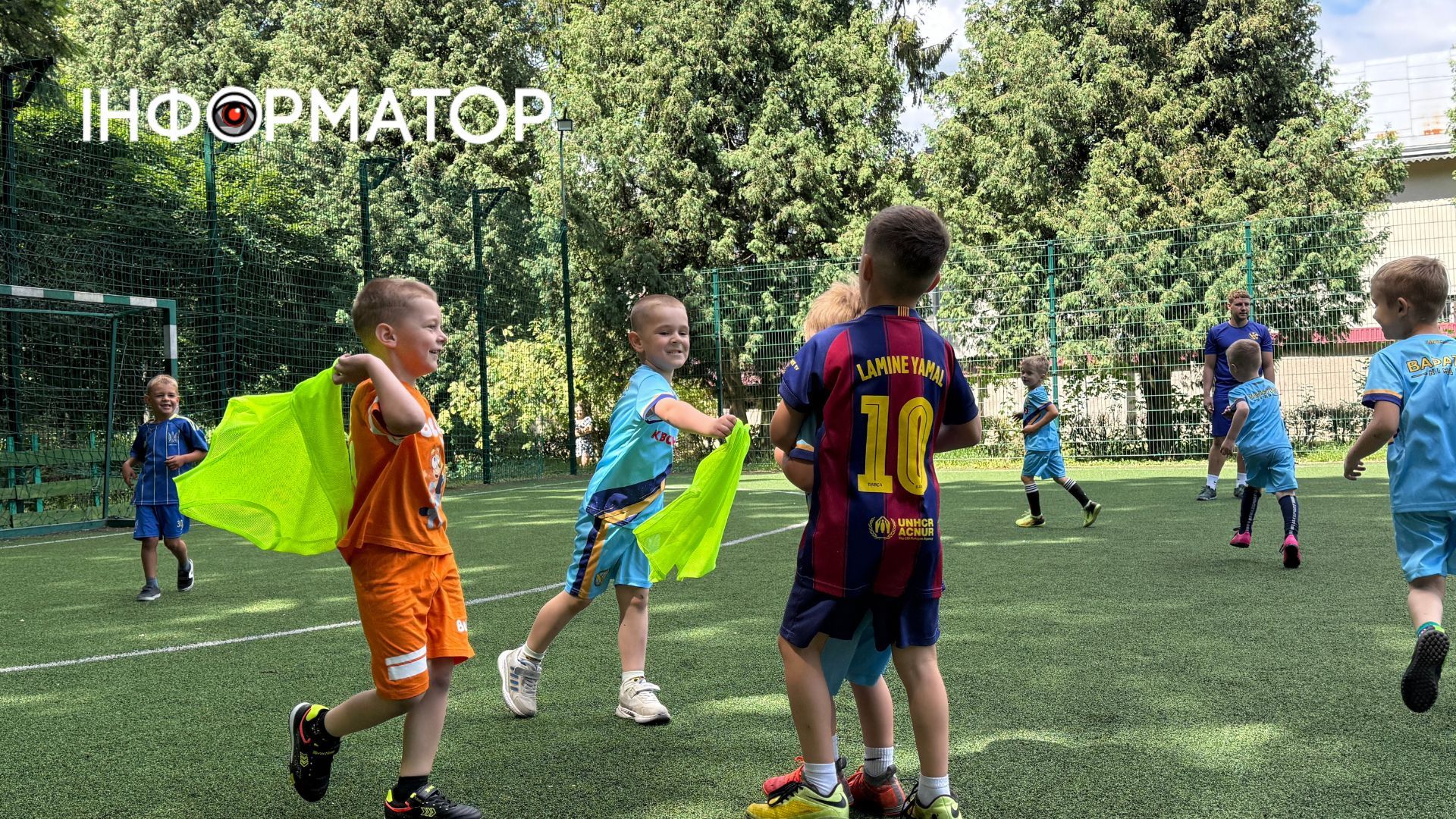 Перші кроки у спорті: у Коломиї відкрили футбольну секцію Varatyk Kinder для найменших 24