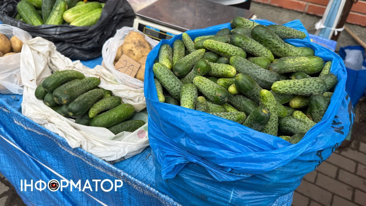 У скільки обійдеться заквасити огірки на зиму: ціни в Коломиї