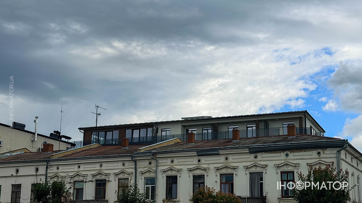 Затишний фоторепортаж із вулиць Коломиї 10