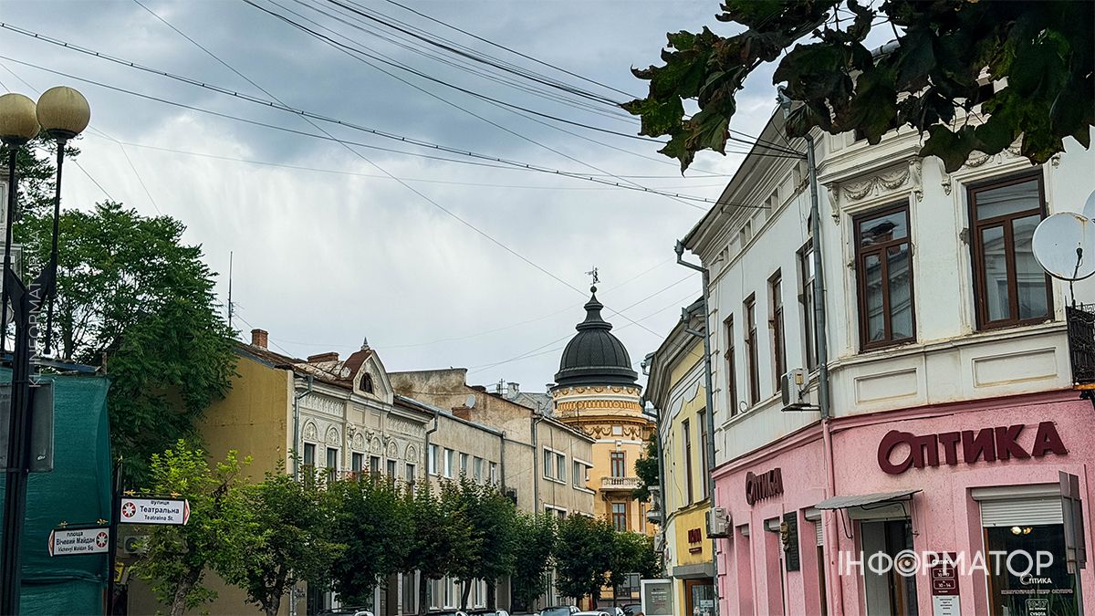 Затишний фоторепортаж із вулиць Коломиї 4