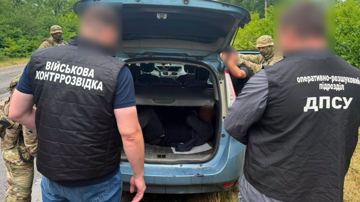 На Прикарпатті затримали організатора схеми незаконного переправлення чоловіків за кордон 2