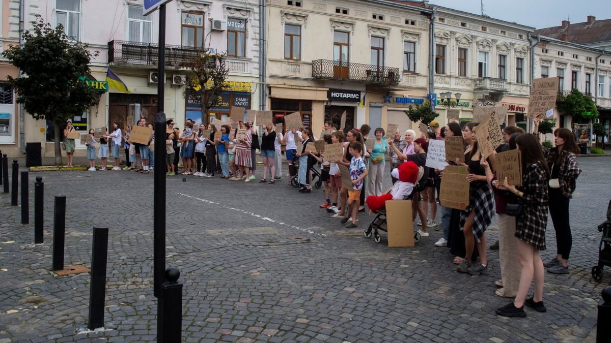 У Коломиї щодня проходять мітинги через звільнення Федорова 4