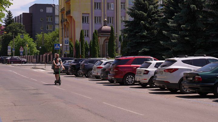Лікарі та поліція занепокоєні: електросамокати дедалі частіше стають причиною важких травм 1