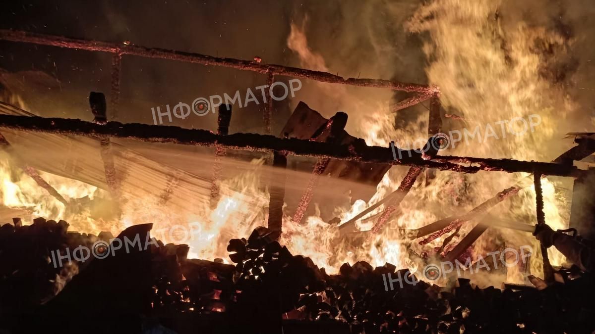 Вночі у Молодятині спалахнула пожежа