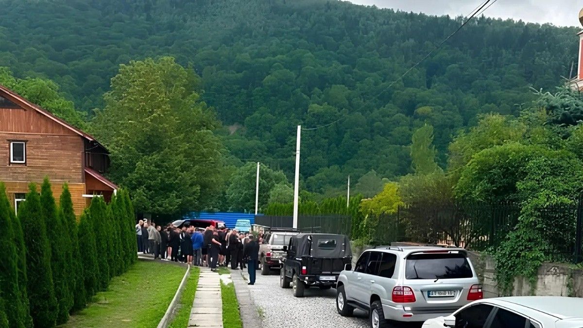 Після рейду в Яремче організатори джип-турів намагалися заблокувати екологічний контроль