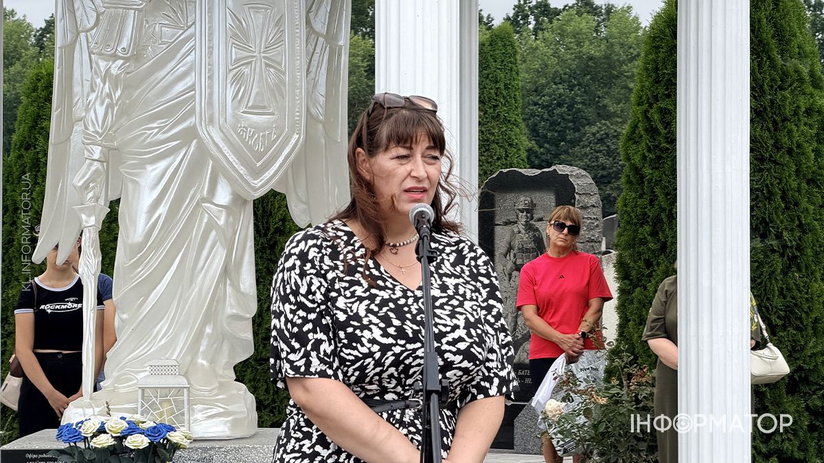 На Алеї Слави у Коломиї відслужили панахиду за жертвами полону та всіма загиблими на війні 14