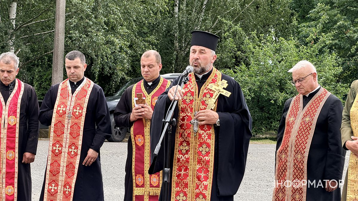 На Алеї Слави у Коломиї відслужили панахиду за жертвами полону та всіма загиблими на війні 13