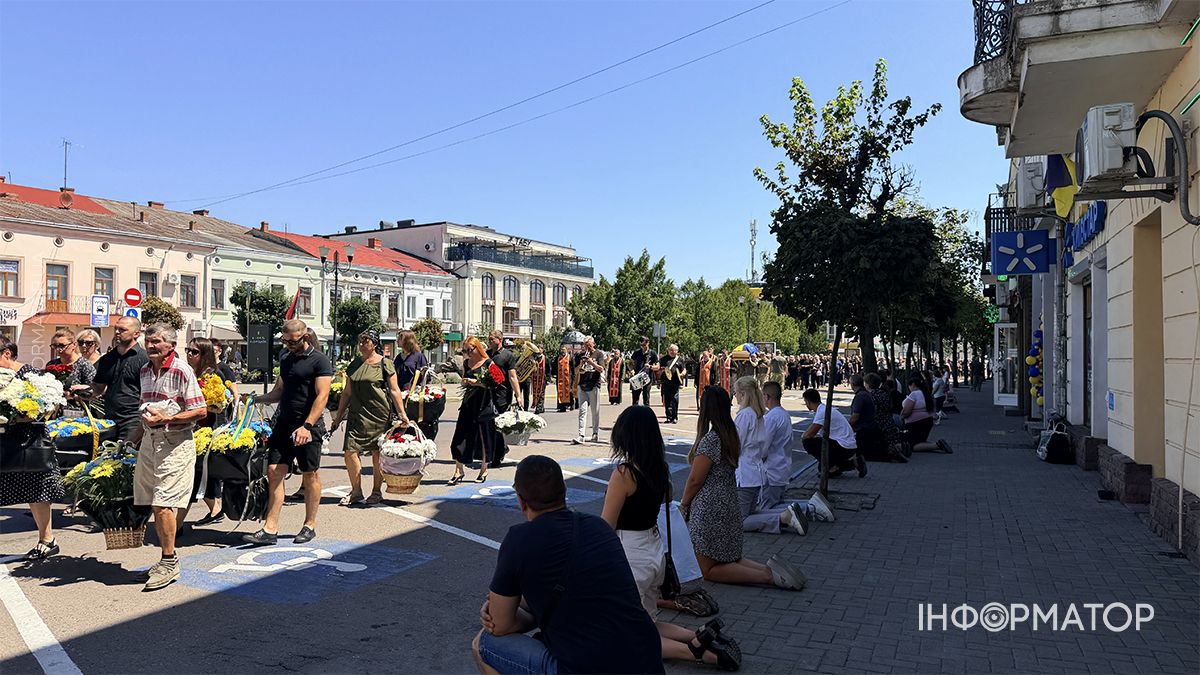 Чин похорону воїна Артура Возняка пройшов у Коломиї 13