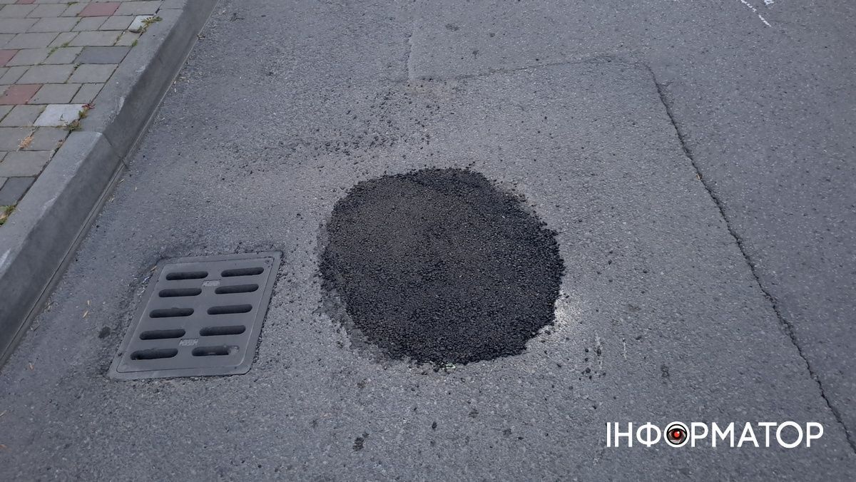 Провалля на парковці біля ліцею №1 в Коломиї ліквідували 1