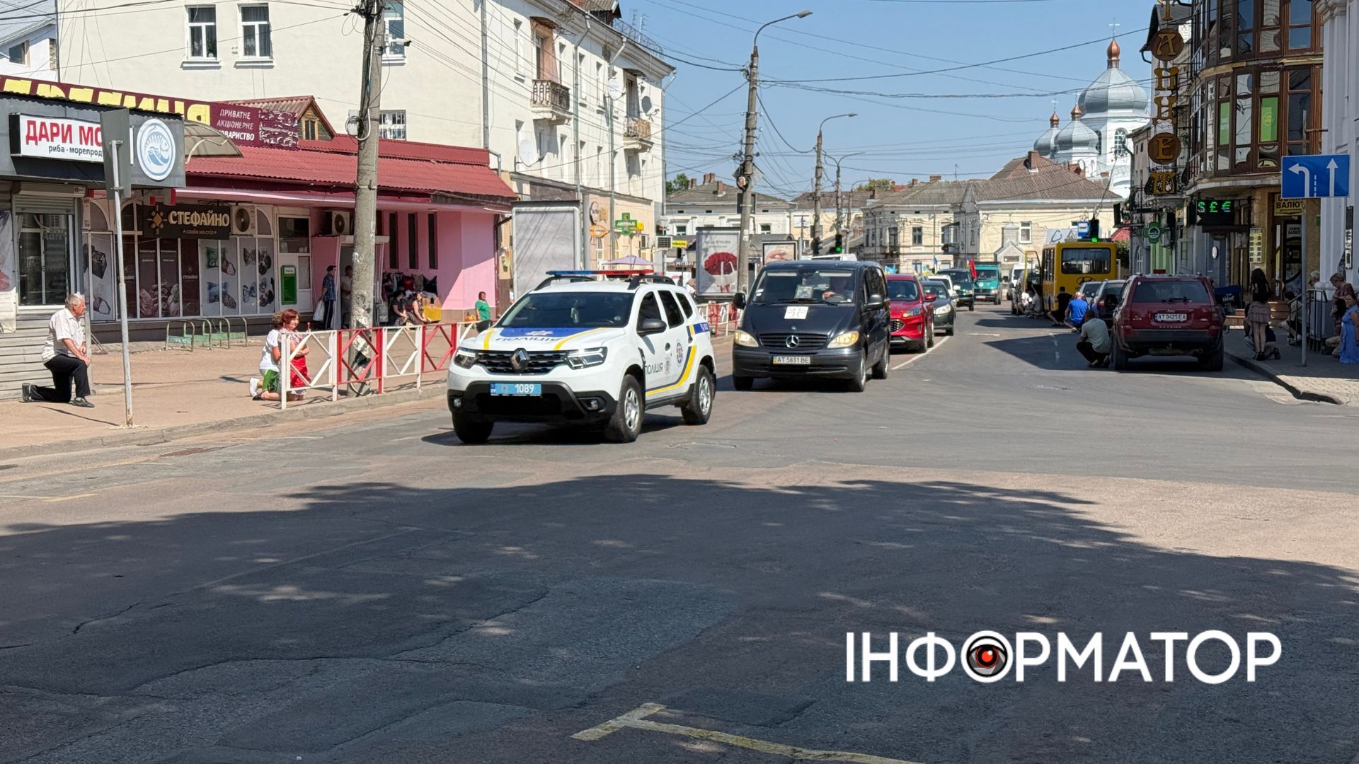 У Коломиї "на щиті" зустріли загиблого воїна Василя Дикана 1