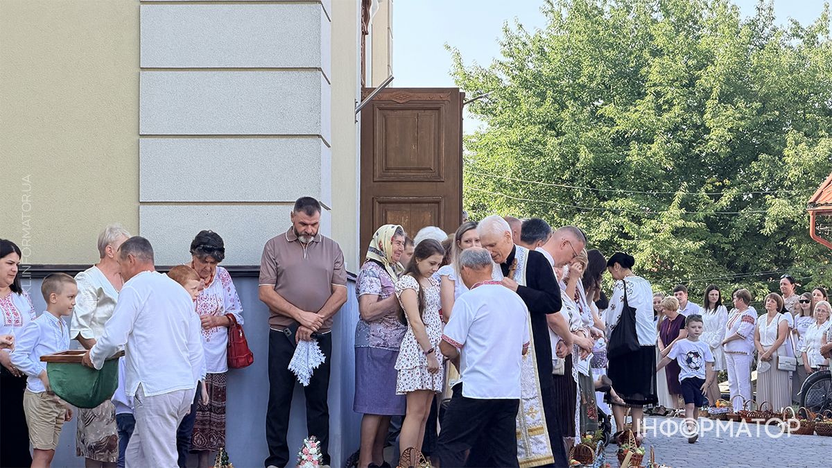 Як у Коломиї освячували кошики на Спаса: фоторепортаж з храмів міста 2