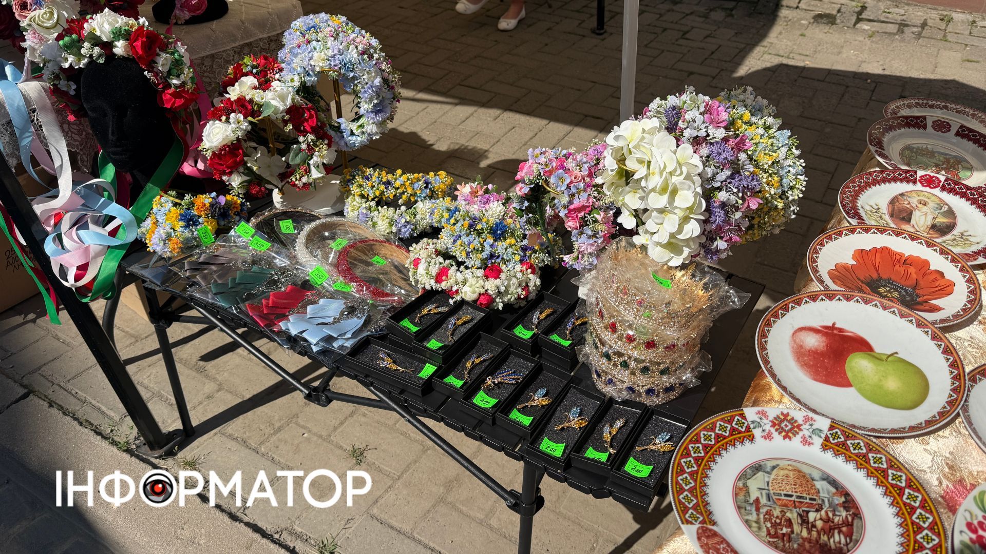 Мед, вишивка та крафтові вироби: як коломияни ярмаркують на Спаса та День міста? 23