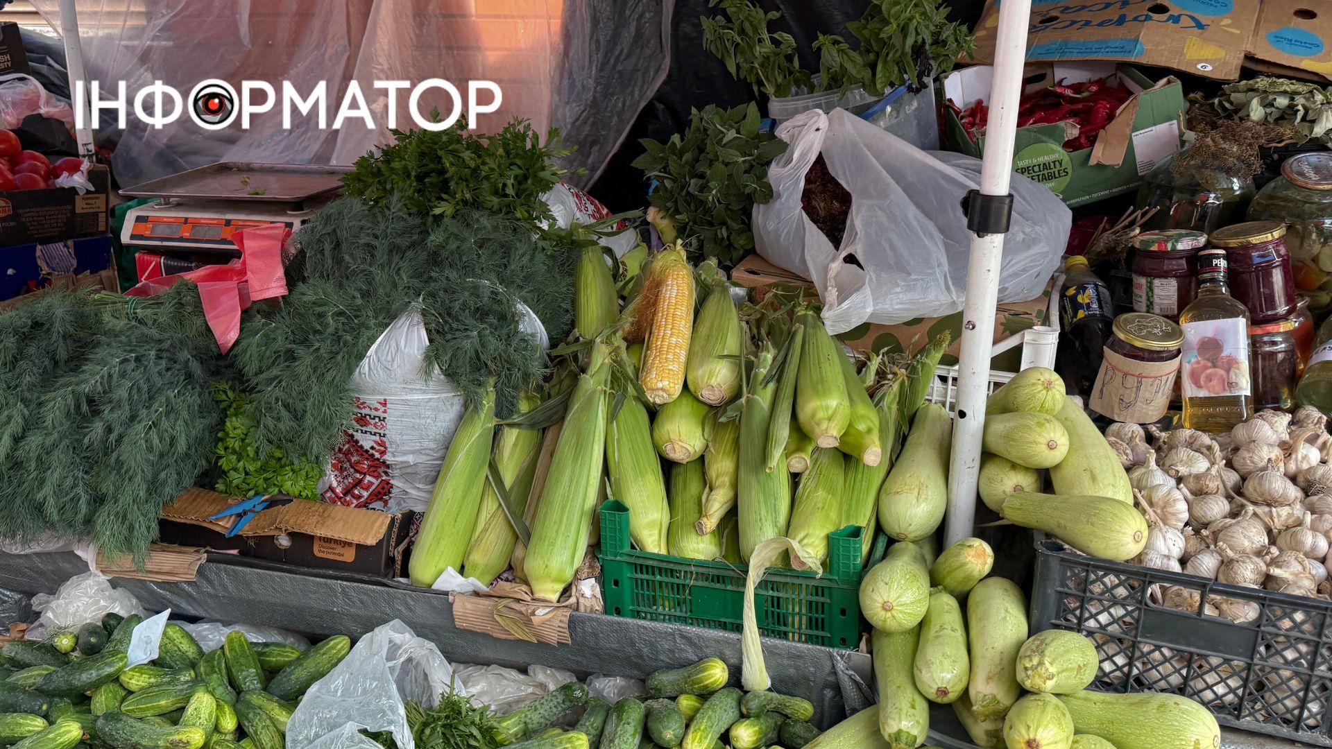 Скільки коштує кукурудза в Коломиї на початку серпня?