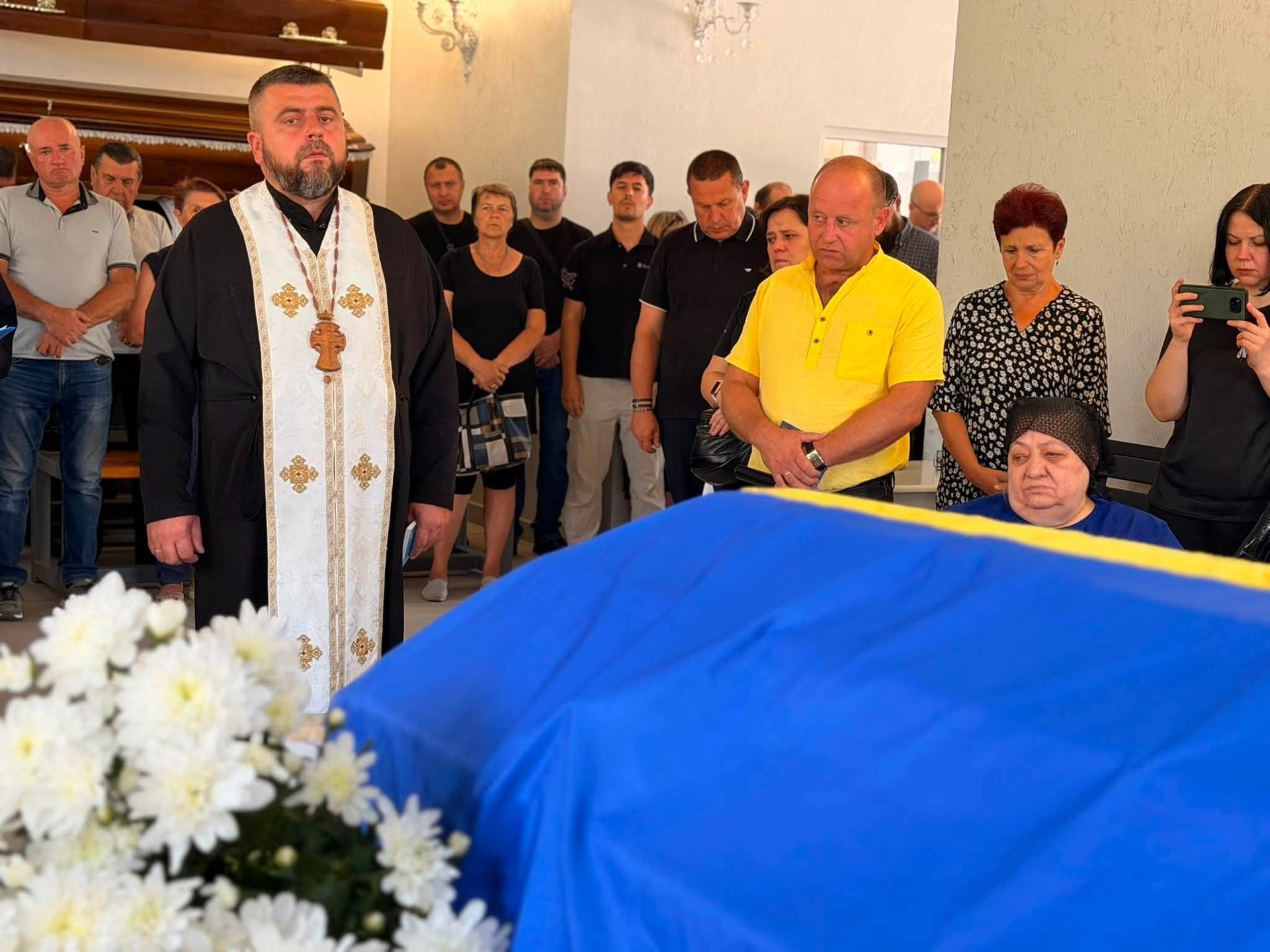 У Надвірній в останню путь провели молодого захисника Богдана Клубчука 17