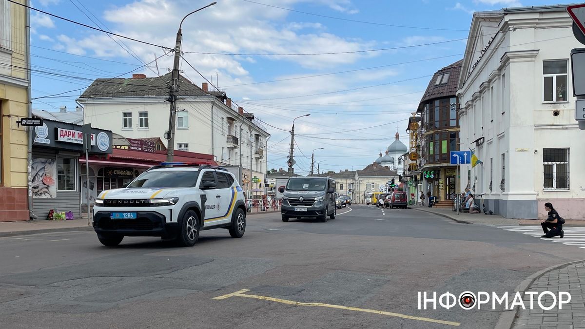 До Коломиї прибув скорботний кортеж померлого воїна Ярослава Ніньовського 1