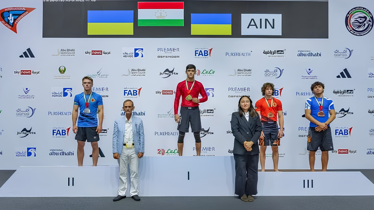 Коломиянин Артем Івашко здобув бронзу на Чемпіонаті світу з джиу-джитсу 1