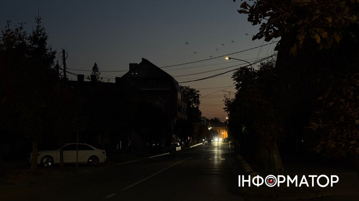 Магія літніх сутінків: фоторепортаж вечірньої Коломиї 8