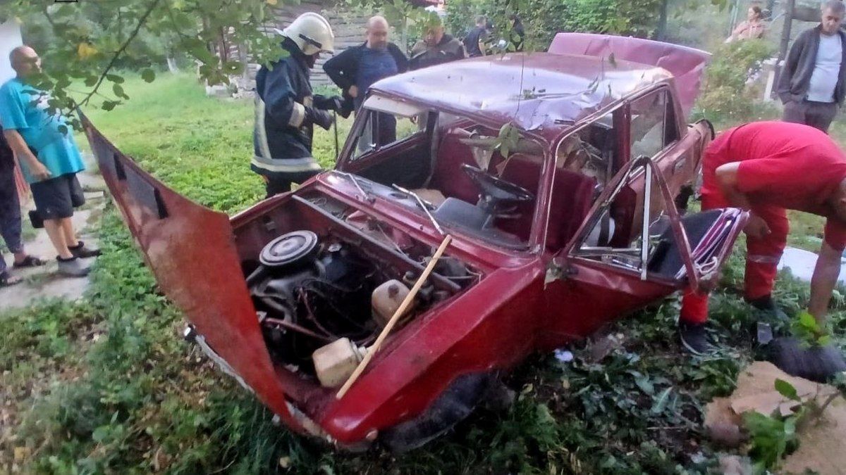Наслідки двох ДТП ліквідували рятувальники на Косівщині 1