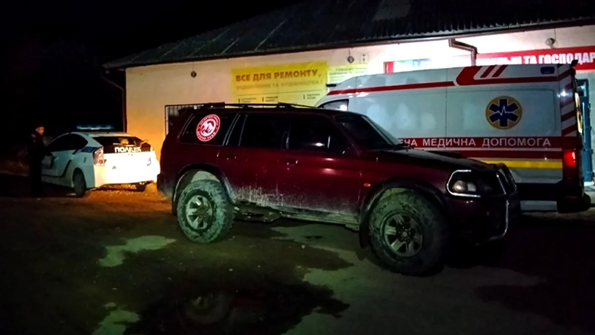 Небайдужі та рятувальники надали допомогу травмованій дитині на Свидовці 1