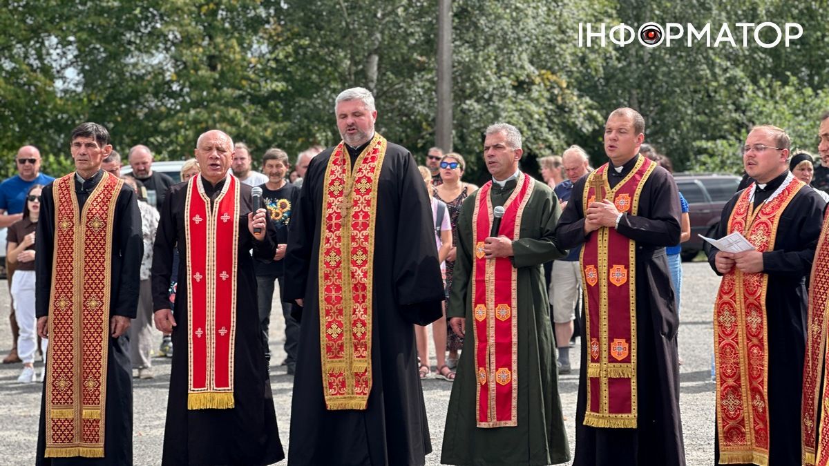 Пам’ять загиблих захисників молитовно вшанували у Коломиї 8