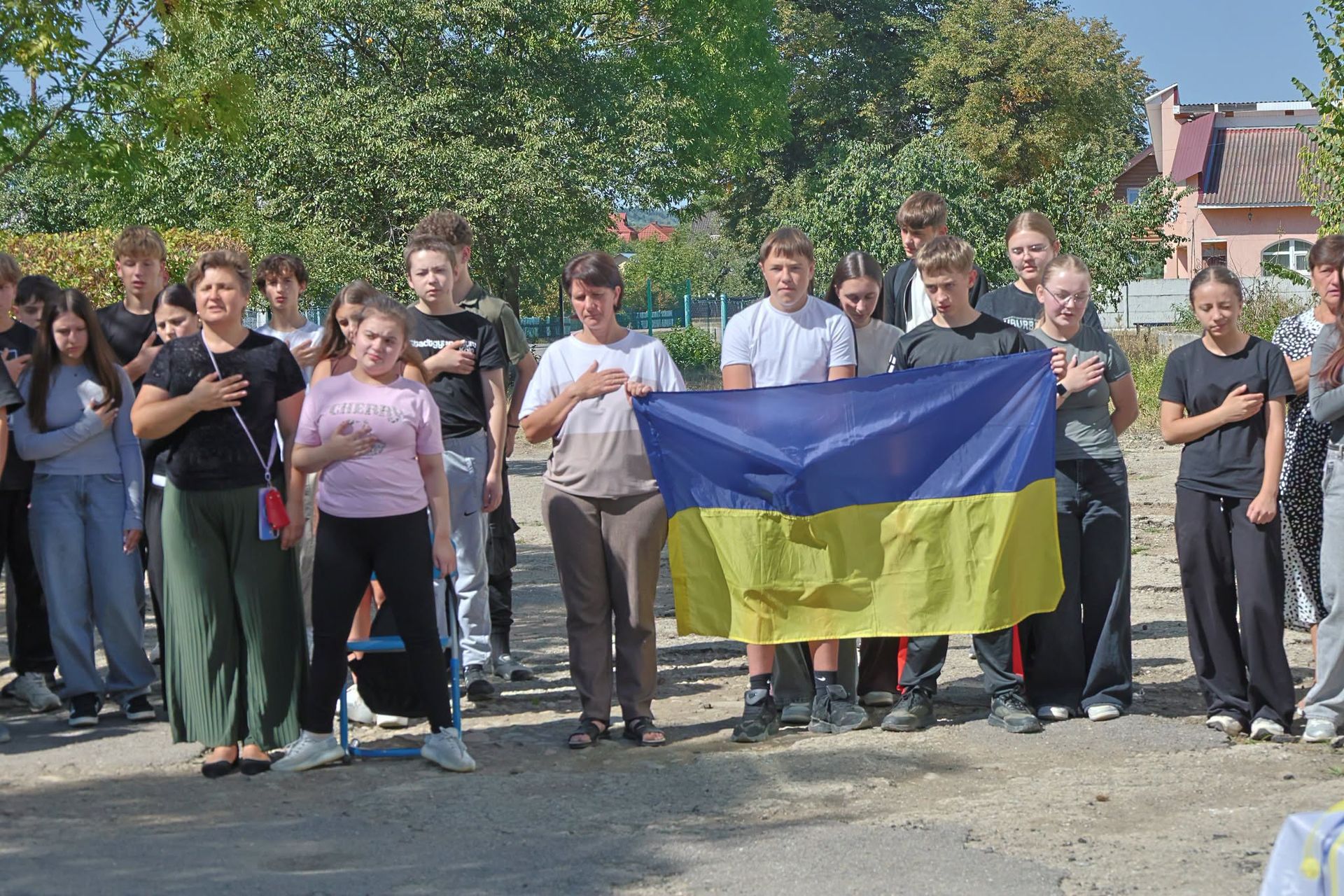 На Надвірнянщині відкрили меморіальні дошки двом загиблим захисникам 9