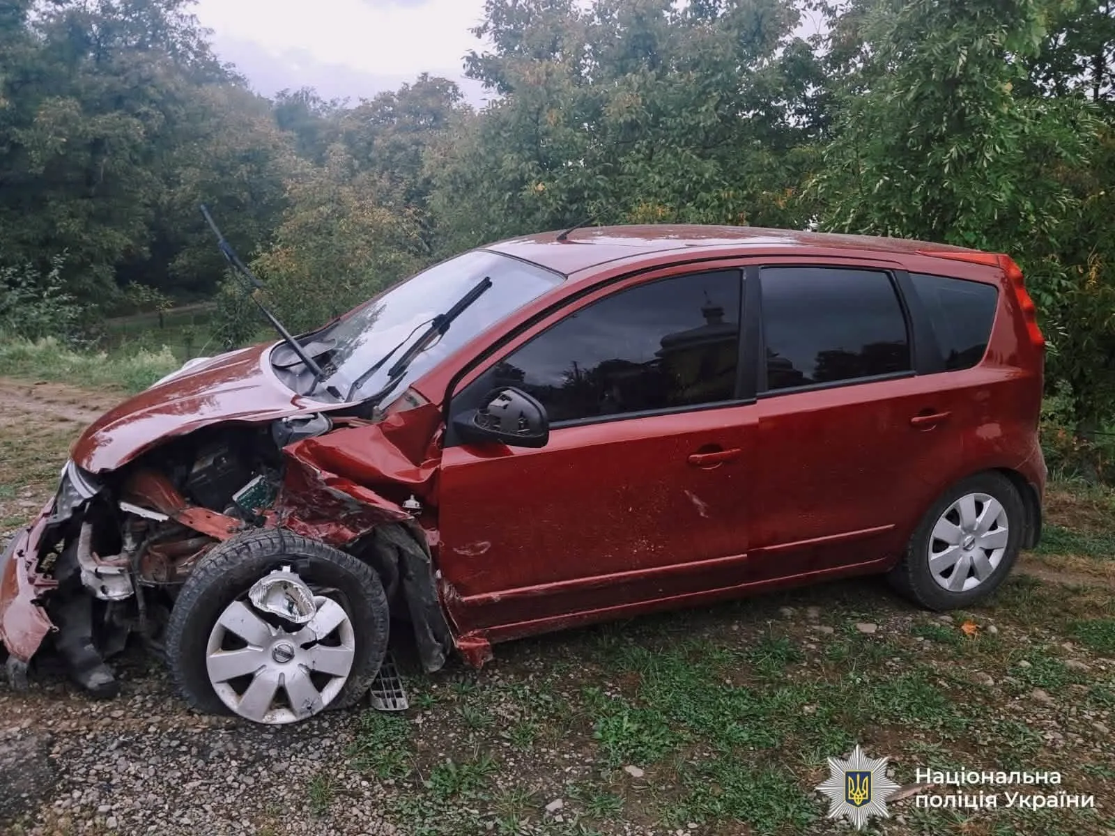 На Косівщині нетверезий водій врізався в зустрічне авто: є потерпілий
