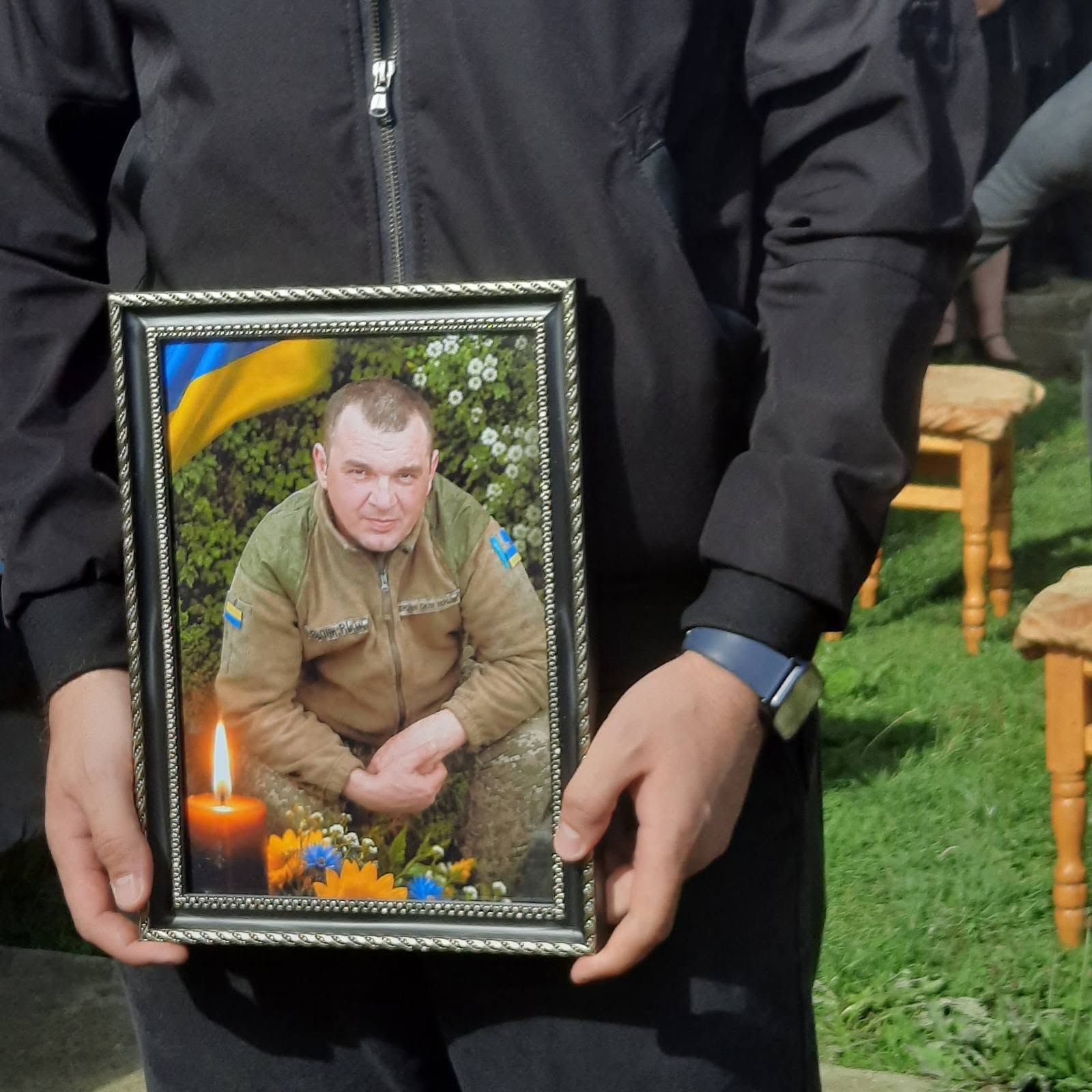 У Ланчинській громаді попрощалися із захисником Миколою Лукащуком 3