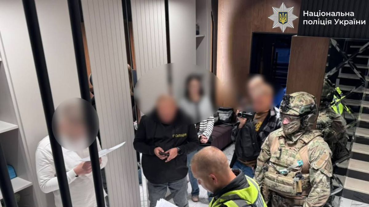 Входив у довіру та підробляв підписи: прикарпатець ошукав знайомих на 5,4 мільйона гривень 2