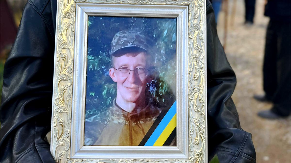 В останню путь на Надвірнянщині провели Василя Вірстюка