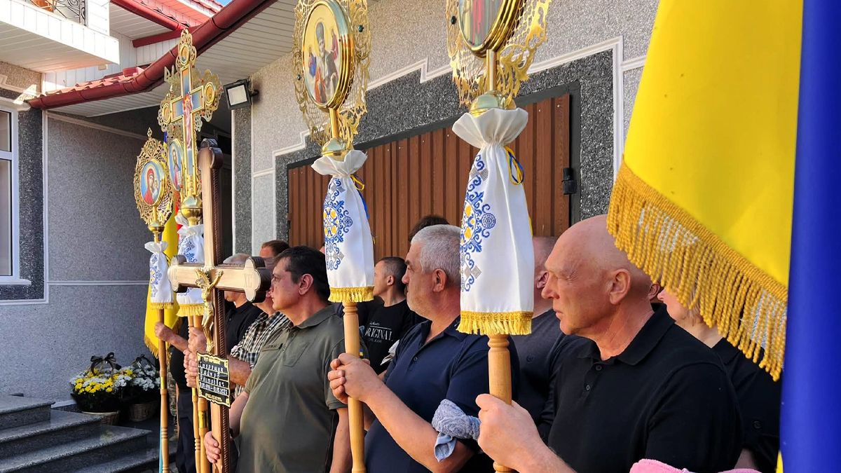 Чин похорону військовослужбовця Сторощука Дмитра пройшов на Городенківщині 2