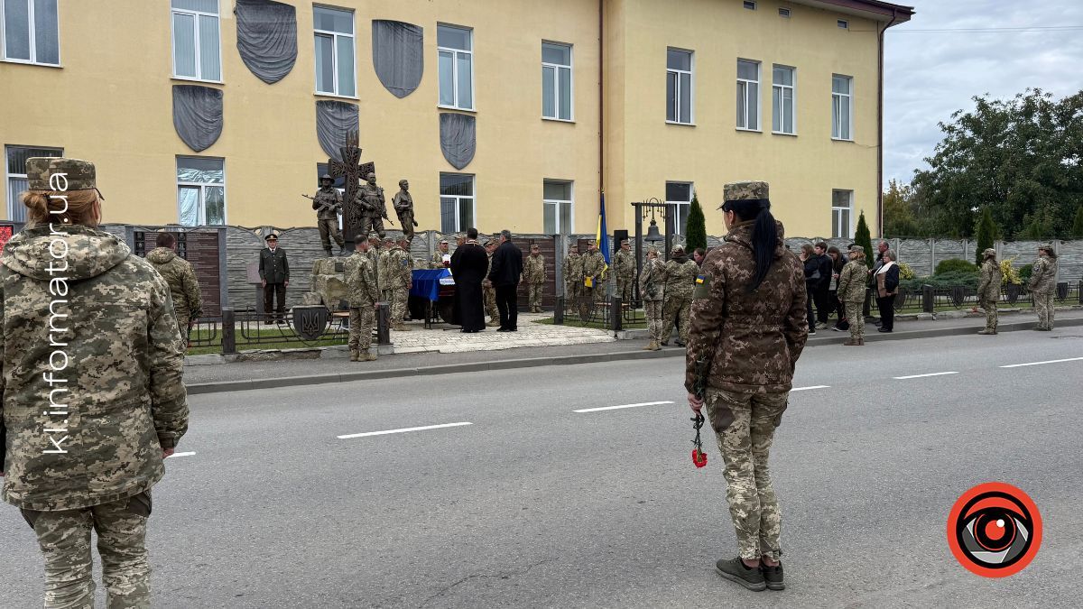 До Коломиї "на щиті" повернувся захисник Ігор Геник 7