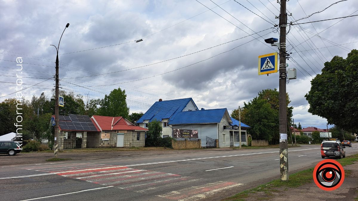 У Коломиї на вулиці Карпатській встановили камери автофіксації порушень ПДР 3