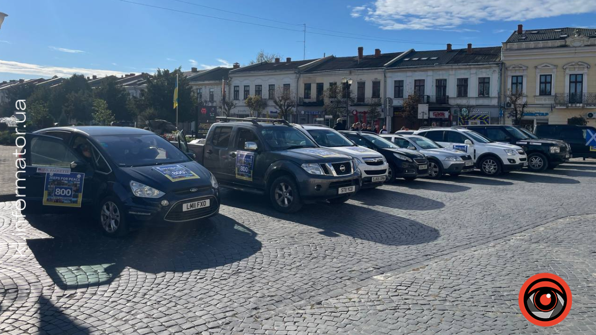 До Коломиї прибув 18-й конвой автівок для ЗСУ 3