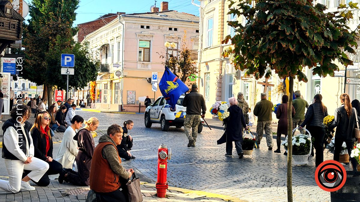 Чин похорону воїна Савчука Богдана відбувся у Коломиї 9