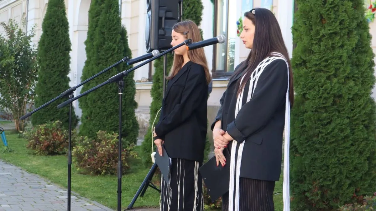 В Коломийському ліцеї №1 відкрили памʼятну дошку Андрію Ілику 1