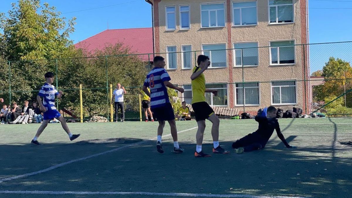 На Косівщині відбувся футбольний турнір пам’яті Героя Василя Матійчука 5