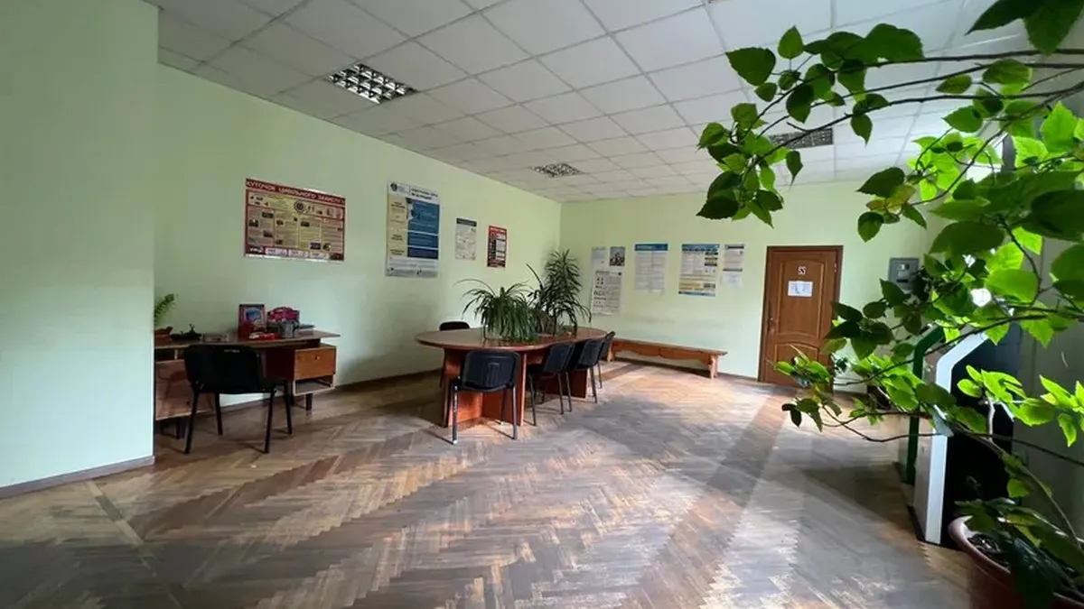 З молотка за мінімум 23 млн грн: приміщення, де в Коломиї розміщується міграційна служба, продають з аукціону 4