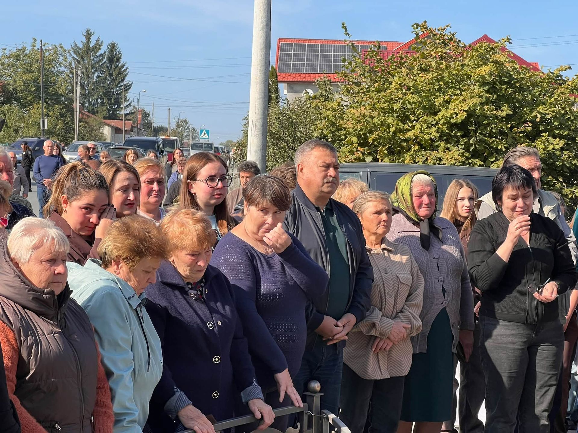 У Городенці "на щиті" зустріли полеглого захисника Василя Романюгу 4
