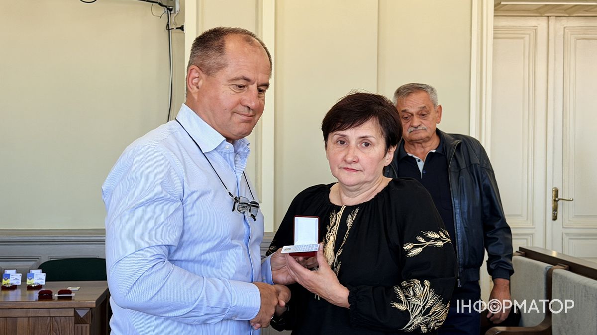 У Коломиї вперше відбулося вручення особливої відзнаки "Мати Героя" 25