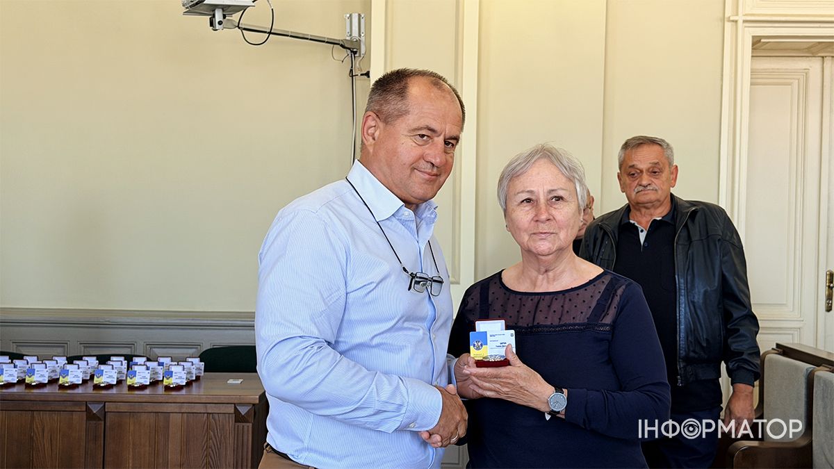 У Коломиї вперше відбулося вручення особливої відзнаки "Мати Героя" 4
