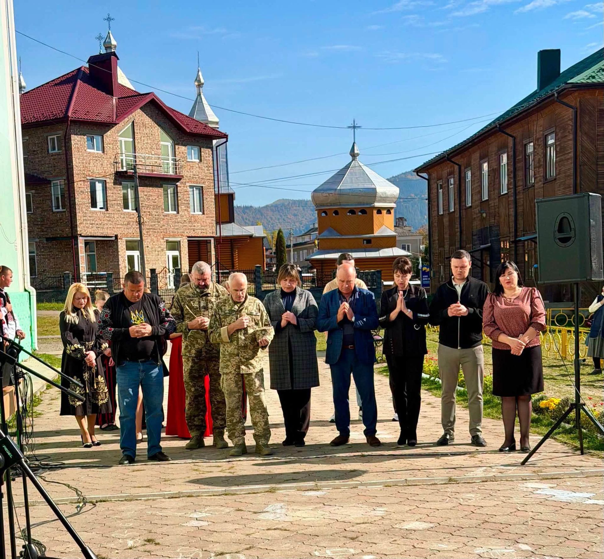 У Верховині відкрили меморіальні дошки двом полеглим захисникам 2