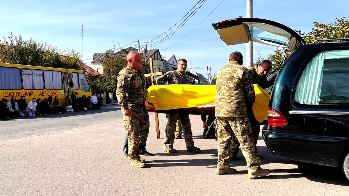 На щиті до Городенківської громади повернувся воїн Бірюков Олексій 1