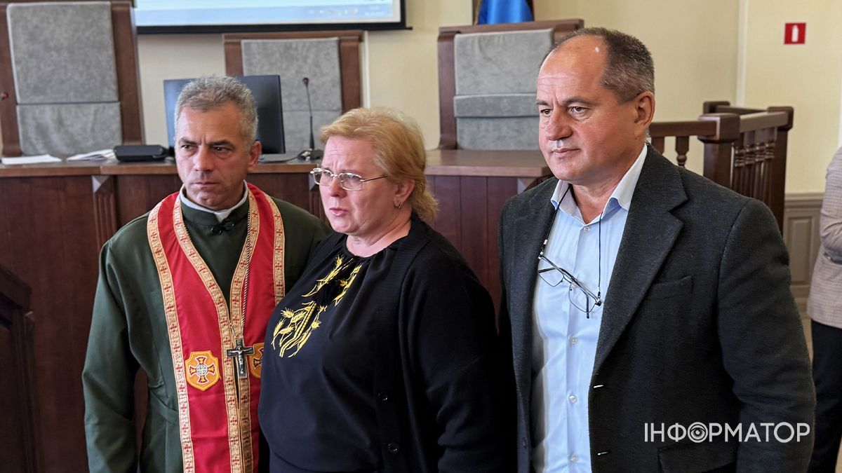 Шана і вдячність за подвиг синів: у Коломиї вдруге вручили особливу відзнаку «Мати Героя». 6