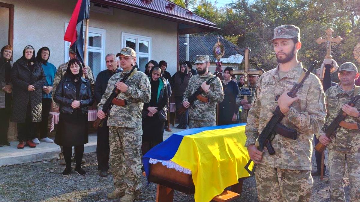 В останню путь на Городенківщині провели Олексія Бірюкова 1