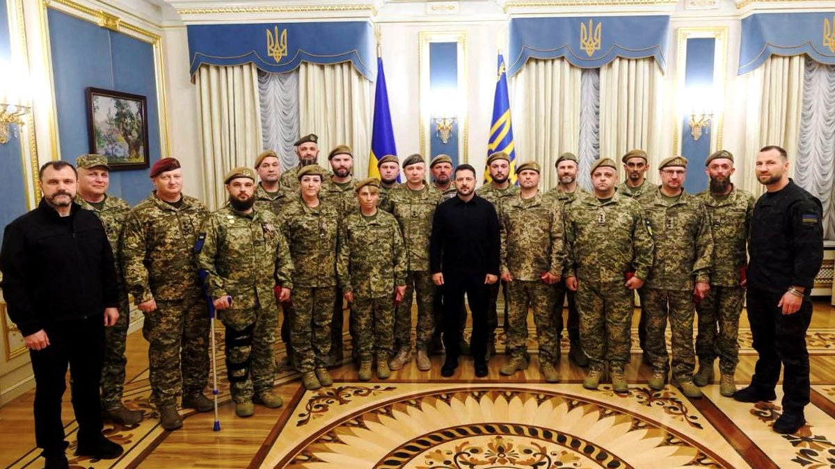 Воїн 102-ї бригади ТрО Євген "Батя" отримав орден «За мужність» ІІ ступеня 2